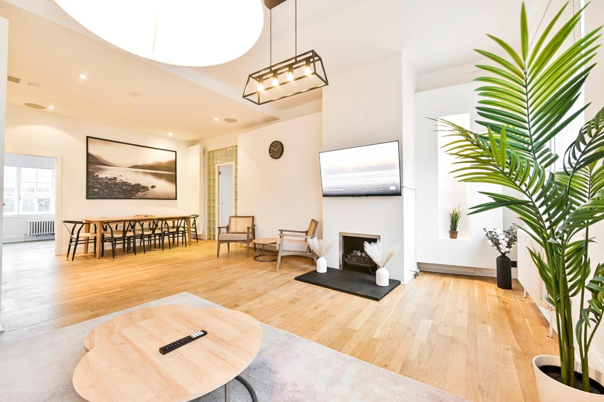 Wonderful Fitzrovia 3 Bed Apartment Лондон Екстериор снимка