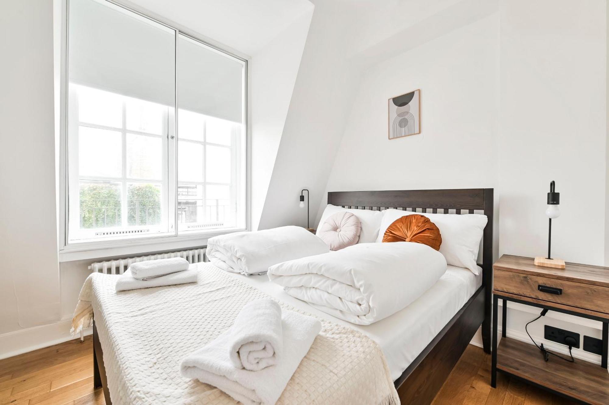 Wonderful Fitzrovia 3 Bed Apartment Лондон Екстериор снимка